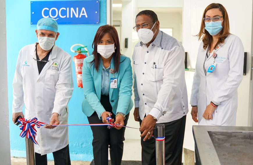 Centro de Gastroenterolog&iacute;a reinaugura &aacute;reas remozadas