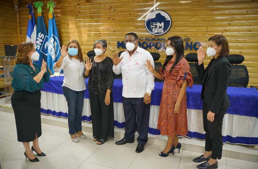 SRSM juramenta su Comit&eacute; Gestor de Club de Donantes de Banco de Sangre