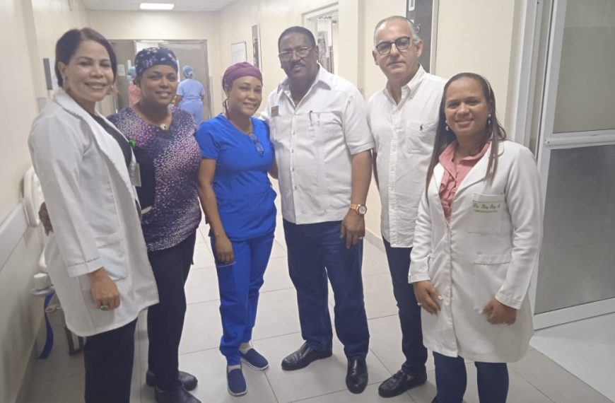 En transformaci&oacute;n Hospital Vinicio Calventi; director SRSM valora proceso cambios