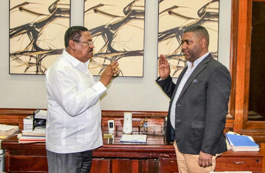 Director del SRSM juramenta nuevo titular en Hospital Municipal de Guerra
