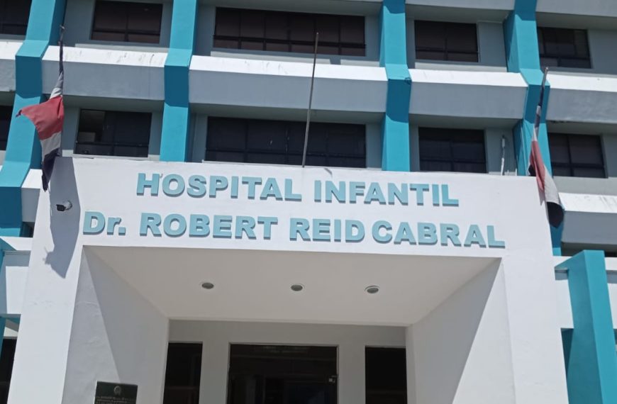 Hospital Robert Reid Cabral aclara s&iacute; brind&oacute; asistencia a hijo de agente PN