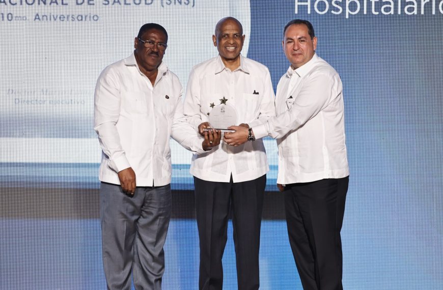 Hospital Padre Billini recibe reconocimiento nacional por su alto desempe&ntilde;o hospitalario