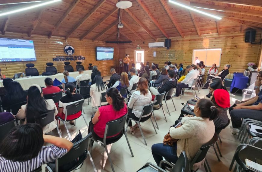 El SRSO elabora planes de mejora con encargados de &aacute;reas de hospitales en&nbsp;Mesa T&eacute;cnica de Evaluaci&oacute;n de Resultados&nbsp;SISMAP