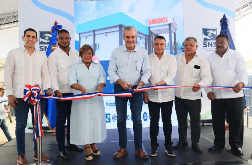 Presidente Abinader deja en funcionamiento &aacute;reas remozadas y ampliadas del Hospital Municipal La Victoria